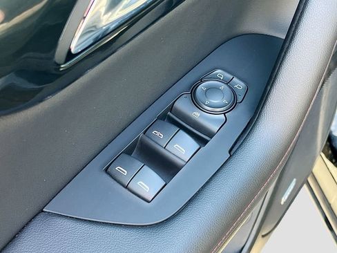 Used 2025 Chevrolet Blazer RS w/ Driver Confidence II Package image 18