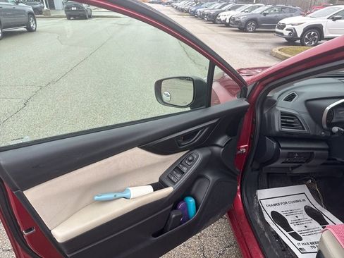 Used 2018 Subaru Impreza 2.0i Premium image 16