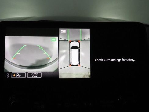 Used 2022 Nissan Armada SL image 36