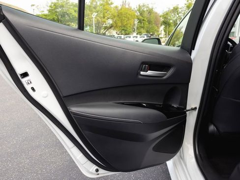 Certified 2023 Toyota Corolla SE w/ SE Premium Package FWD image 29