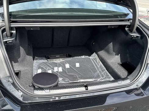 New 2026 BMW 540i xDrive w/ M Sport Package image 9