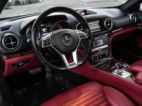 Used 2016 Mercedes-Benz SL 550 image 11
