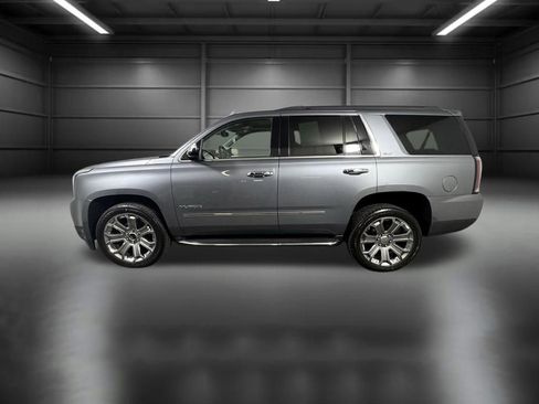 Used 2018 GMC Yukon SLT AWD/4WD image 3