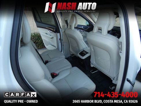 Used 2016 Volvo XC90 T6 Momentum w/ Momentum Plus Package AWD/4WD image 17