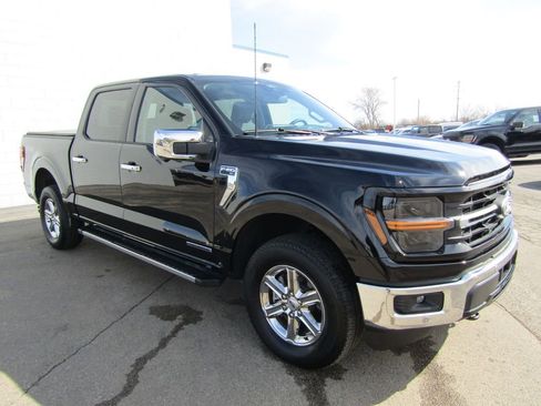Used 2025 Ford F150 XLT w/ Equipment Group 302A MID image 11