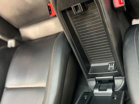 Used 2016 Porsche Cayman S image 32