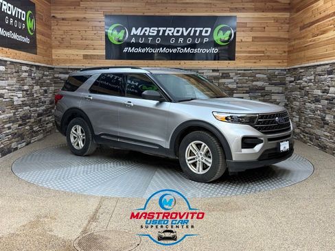 Used 2020 Ford Explorer XLT w/ Comfort Package AWD/4WD image 1