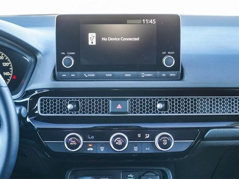 Used 2023 Honda Civic Sport image 15