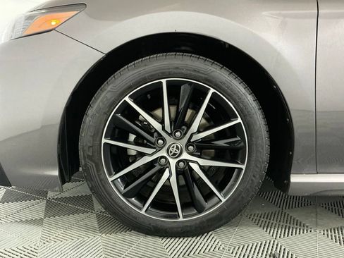 Used 2022 Toyota Camry SE FWD image 31