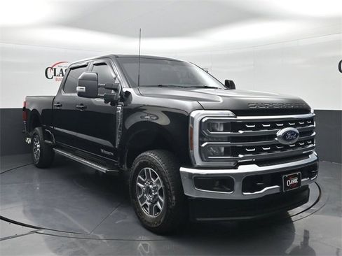 Used 2024 Ford F250 Lariat image 5