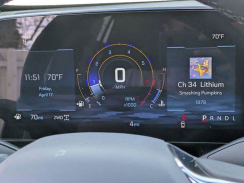 New 2026 Chevrolet Equinox LT image 12