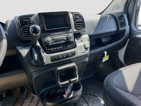 New 2026 RAM ProMaster 2500 w/ Convenience Group FWD image 20
