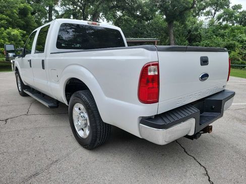 Used 2011 Ford F250 XLT w/ Chrome Pkg RWD image 5