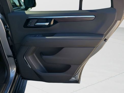 New 2026 Chevrolet Tahoe LS image 44