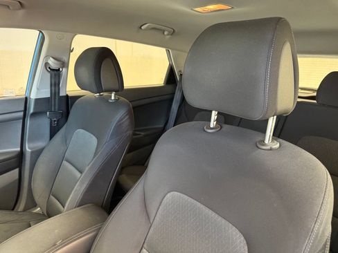 Used 2016 Hyundai Tucson SE w/ Option Group 02 FWD image 11