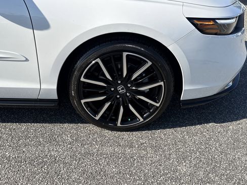 Used 2025 Honda Accord Touring image 22