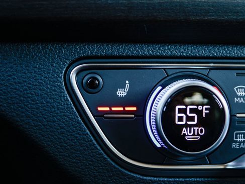 Certified 2023 Audi Q5 2.0T Premium Plus w/ Premium Plus Package image 29