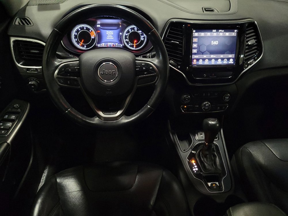 Used 2019 Jeep Cherokee Limited FWD image 22