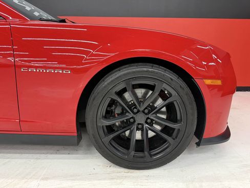Used 2015 Chevrolet Camaro ZL1 RWD image 35