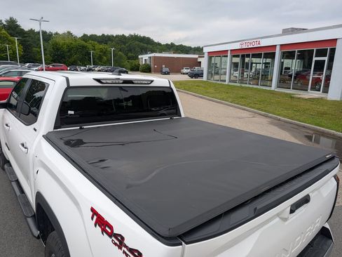 Used 2024 Toyota Tundra SR5 w/ TRD Off-Road Package AWD/4WD image 14