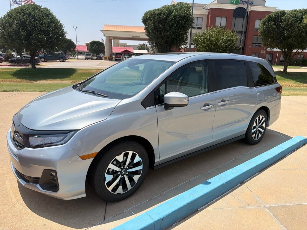New 2026 Honda Odyssey EX-L image 4