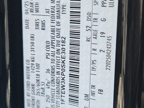 Certified 2025 Ford F150 XLT w/ Equipment Group 301A Standard image 34