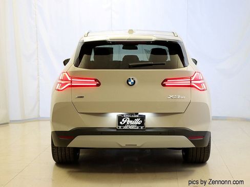 Used 2026 BMW X3 xDrive30 w/ Premium Package image 9