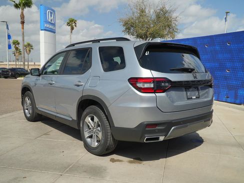 New 2026 Honda Pilot EX-L image 9