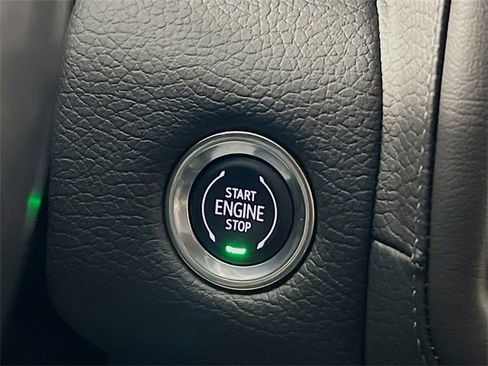 Used 2022 GMC Yukon Denali w/ Max Trailering Package image 16