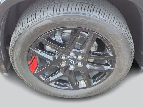 Used 2023 Chevrolet Traverse Premier w/ Redline Edition AWD/4WD image 8