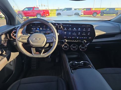 Certified 2025 Chevrolet Blazer EV RS AWD/4WD image 16