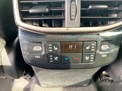 Used 2024 Lexus RX 350 RX 350h Luxury AWD image 15