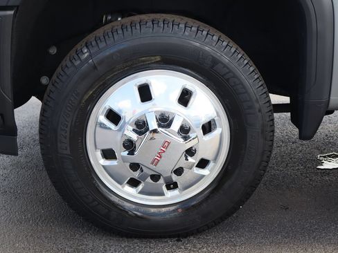 Certified 2024 GMC Sierra 3500 Denali w/ Denali Reserve Package AWD/4WD image 35