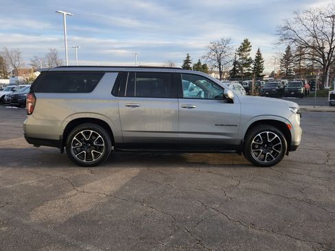 Used 2023 Chevrolet Suburban RST w/ Luxury Package image 14