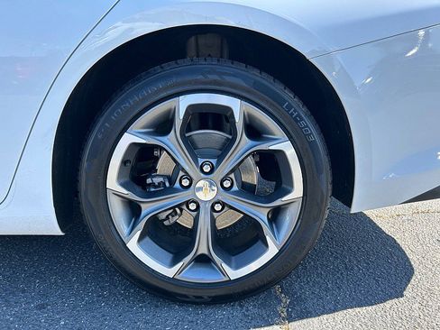 Used 2024 Chevrolet Malibu LT FWD image 12