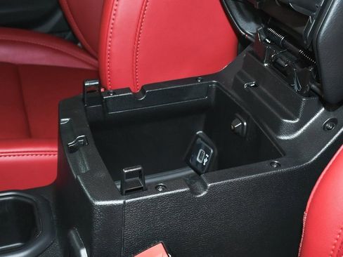 Used 2024 Jeep Wrangler Unlimited Rubicon 392 image 47