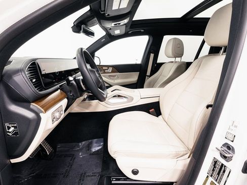 Certified 2026 Mercedes-Benz GLS 450 GLS 450 image 8