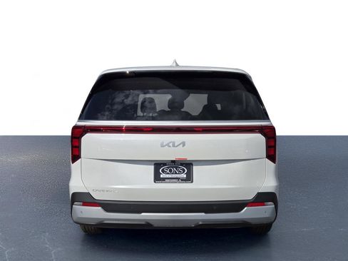 New 2026 Kia Carnival image 8