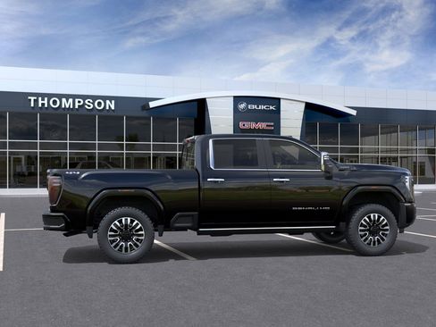 New 2026 GMC Sierra 2500 Denali Ultimate w/ Max Trailering Package image 32