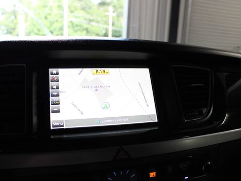 Used 2016 Hyundai Genesis 3.8 RWD image 18
