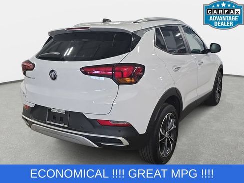 Used 2021 Buick Encore GX Select w/ Advanced Technology Package FWD image 5