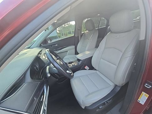 Used 2020 Cadillac XT4 Luxury FWD image 17