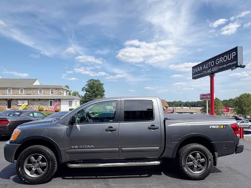 Used 2015 Nissan Titan PRO-4X AWD/4WD image 4
