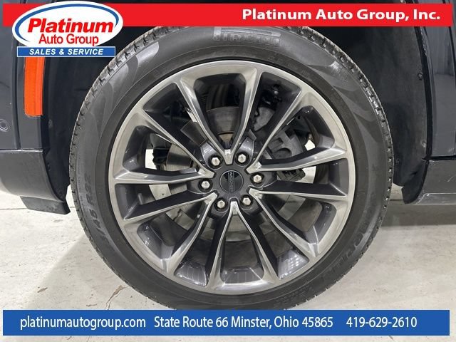 Used 2023 Jeep Grand Wagoneer L Series III w/ Rear Seat Video Group 1 AWD/4WD image 42