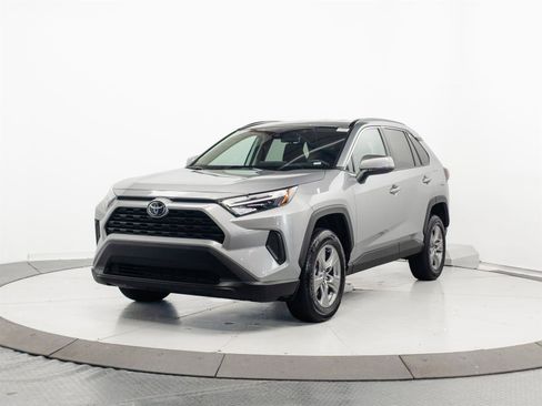 Certified 2025 Toyota RAV4 XLE FWD image 3