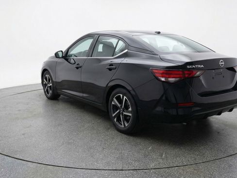 Used 2025 Nissan Sentra SV image 6