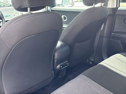 Used 2024 Hyundai Ioniq 5 SE RWD image 31