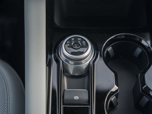 New 2026 Ford Explorer Platinum w/ LUX Leather Package image 31