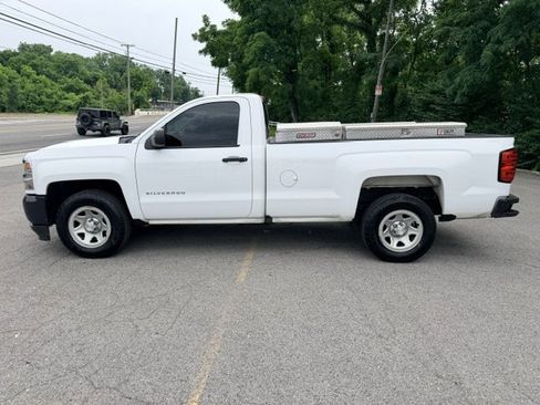 Used 2018 Chevrolet Silverado 1500 W/T w/ Trailering Package RWD image 8