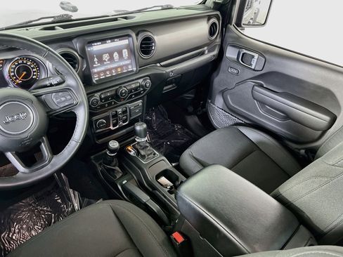 Used 2023 Jeep Gladiator Sport AWD/4WD image 22